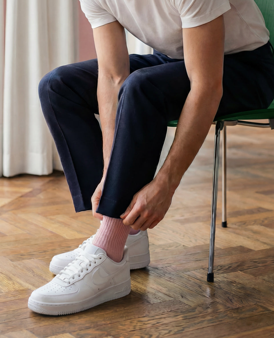 Premium Pink Socks – A Modern Essential with Scandinavian Design