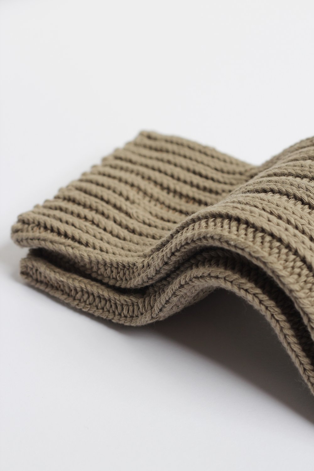 Relax Chunky Rib Knit Stone - Democratique Socks