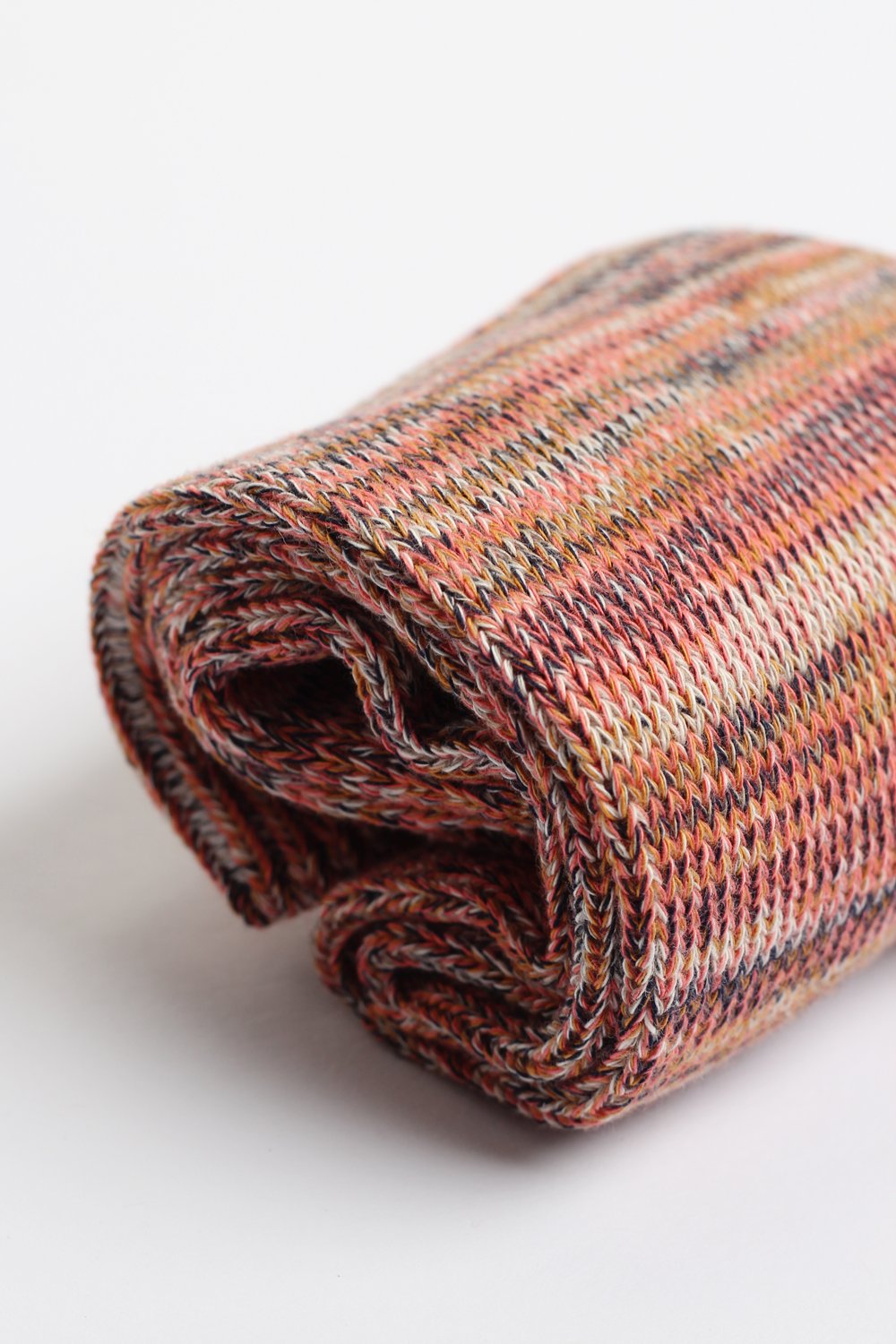 Relax Saddle Cloth Knit Supermelange Khaki / Honey / Watermelon / Navy / Off White - Democratique Socks