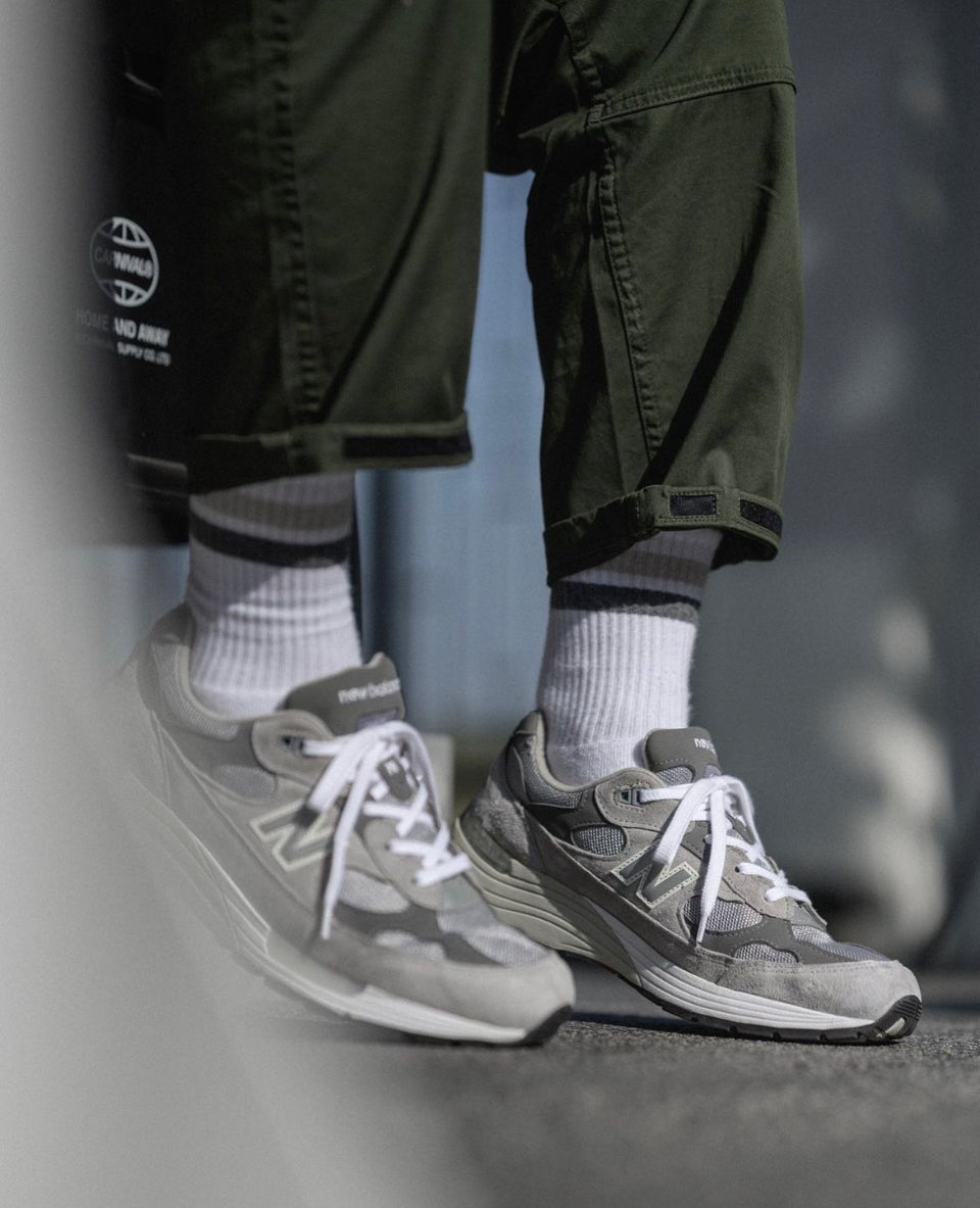 Athletique Classique Stripes Organic Cotton Clear White / Soft Grey / Stone / Benzin - Democratique Socks